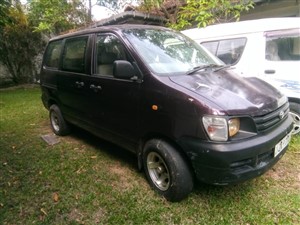 toyota-jx-79xx-converted-kr42-noah-2005-vans-for-sale-in-colombo