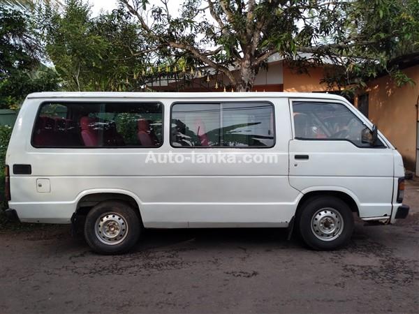 Toyota Hiace 1983 Vans For Sale in SriLanka 