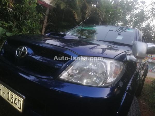 Toyota hilux 3L auto cab registered 2016 2009 Pickups For Sale in SriLanka 