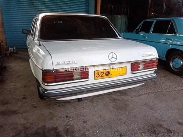 Mercedes-Benz 200D 1981 Cars For Sale in SriLanka 