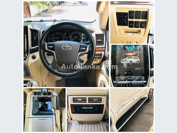 Toyota Land Cruiser V8 2017 Jeeps For Sale in SriLanka 