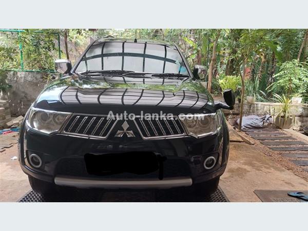 Mitsubishi Montero sports 2012 Jeeps For Sale in SriLanka 