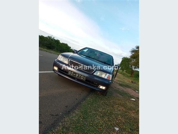 Nissan Bluebird SU14 2000 Cars For Sale in SriLanka 
