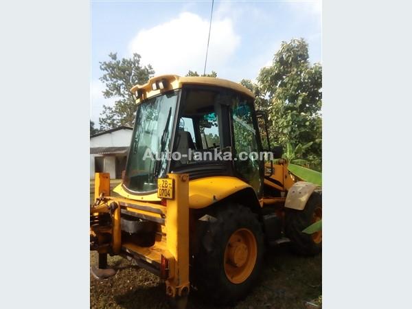 Other JCB 4CX 2001 Others For Sale in SriLanka 