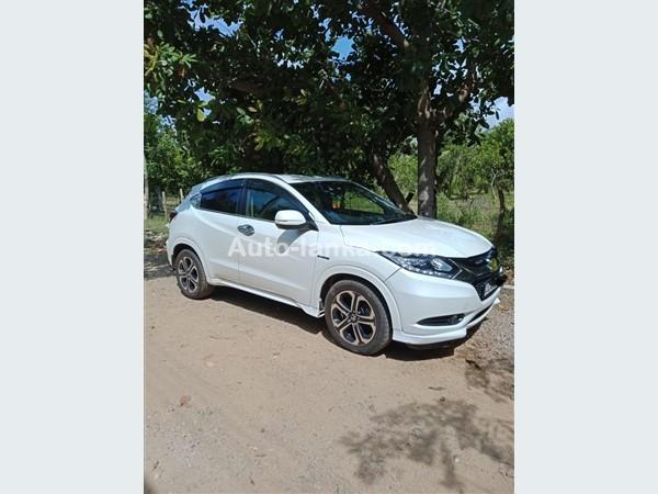 Honda Vezel 2015 Cars For Sale in SriLanka 