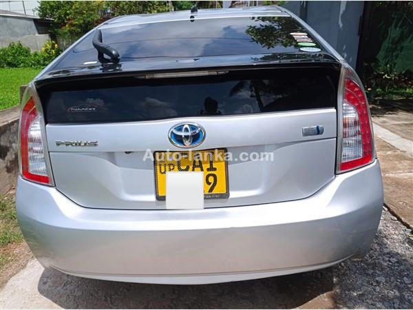Toyota Prius 2013 (2015 Registered) 2013 Cars For Sale in SriLanka 