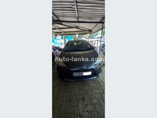 Toyota Aqua S Grade 2013 Cars For Sale in SriLanka 