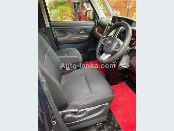Toyota Roomy 2018 Cars For Sale in SriLanka 