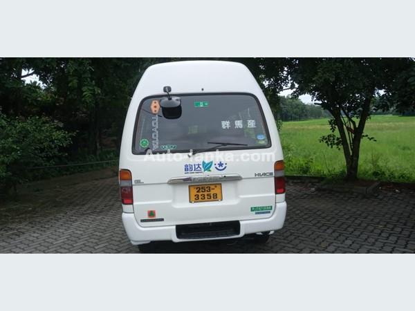 Toyota Dolphin High Roof 1995 Vans For Sale in SriLanka 