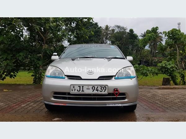 Toyota Prius 10 2015 Cars For Sale in SriLanka 