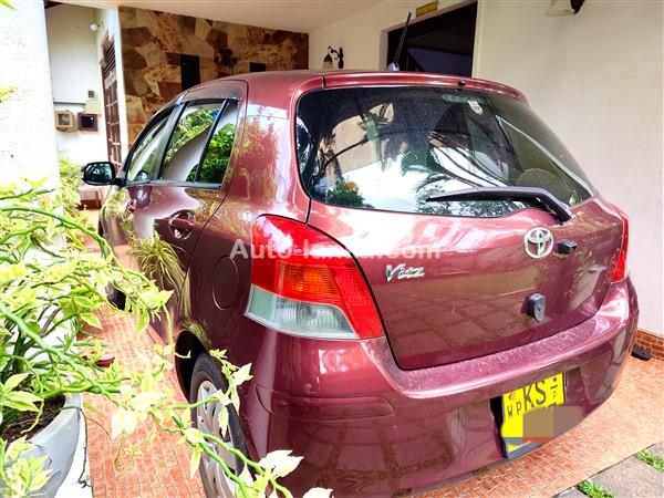 Toyota Vitz Push start 2010 Cars For Sale in SriLanka 