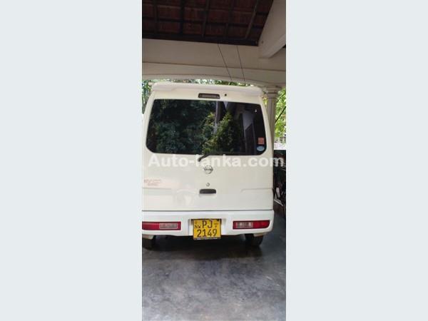 Nissan Clipper NV100 2013 Vans For Sale in SriLanka 