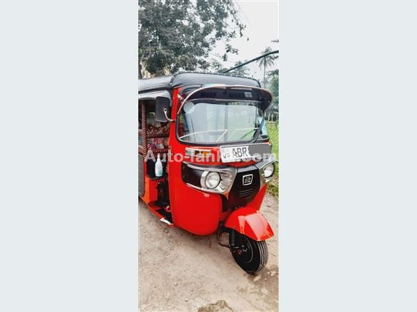 Bajaj 4 Stroke Three Wheel Re Model 2018 Three Wheelers For Sale in SriLanka 