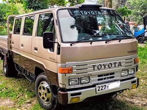 toyota-toyoace-1992-trucks-for-sale-in-colombo