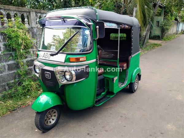 Bajaj 4 Stroke Three Wheel Re Model 2015 Three Wheelers For Sale in SriLanka 
