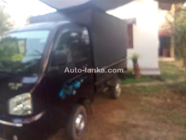 Mahindra 2015 Maximo 2015 Trucks For Sale in SriLanka 