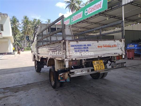 Nissan Vanette Lorry 1999 Trucks For Sale in SriLanka 
