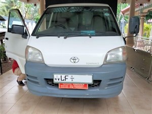toyota-townace-lorry-2003-trucks-for-sale-in-puttalam