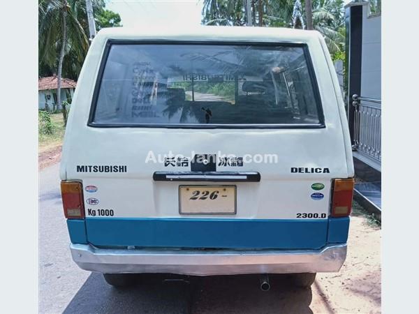 Mitsubishi Delica L300 1985 Vans For Sale in SriLanka 