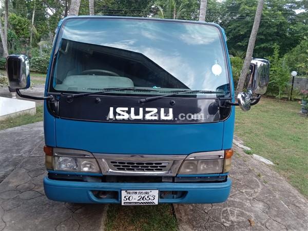 Isuzu Crew Cab 1986 Trucks For Sale in SriLanka 