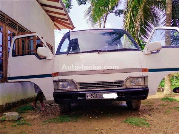 Isuzu Fargo 1984 Vans For Sale in SriLanka 