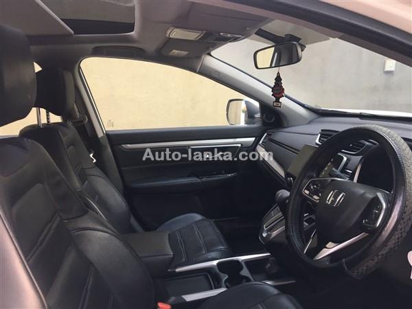 Honda Honda CRV -VTI-L Seven Seater 2019 Jeeps For Sale in SriLanka 