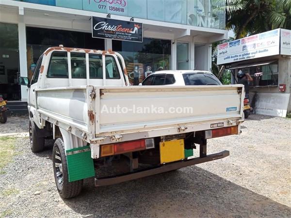 Toyota Townace 1998 Trucks For Sale in SriLanka 