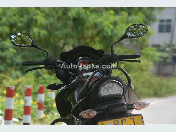 Hero Hunk 2015 Motorbikes For Sale in SriLanka 