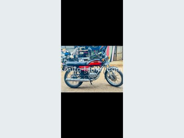 Yamaha RX 100 1996 Motorbikes For Sale in SriLanka 