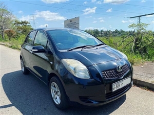 toyota-vitz-2007-cars-for-sale-in-colombo