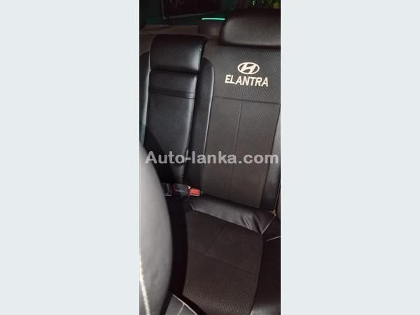 Hyundai Elantra 2001 Cars For Sale in SriLanka 