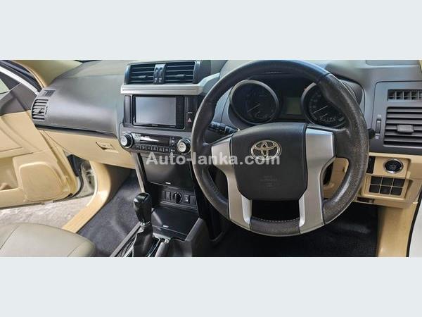 Toyota Land Cruiser Prado 2016 Jeeps For Sale in SriLanka 