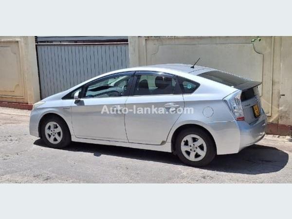 Toyota Prius 2010 Jeeps For Sale in SriLanka 