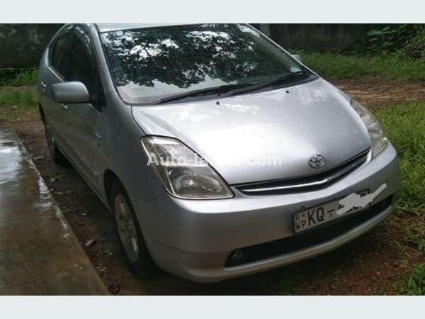 Toyota Prius 2007 Cars For Sale in SriLanka 