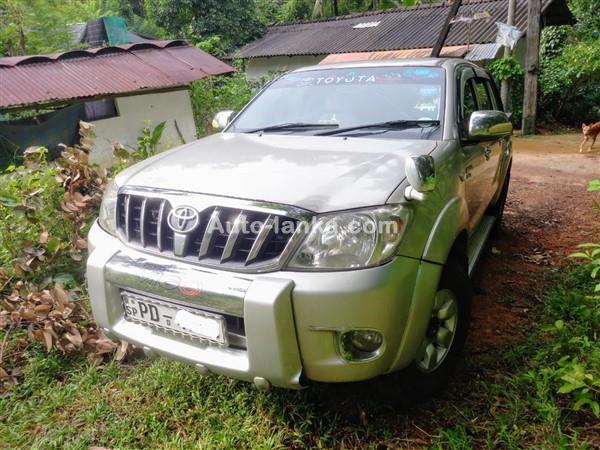 Toyota Hilux HL3 2006 Pickups For Sale in SriLanka 