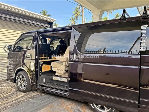 Toyota KDH-DARKPRIME-SUPER GL 2017 Vans For Sale in SriLanka 