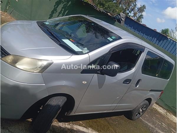 Nissan Vanette NV200 2014 Vans For Sale in SriLanka 