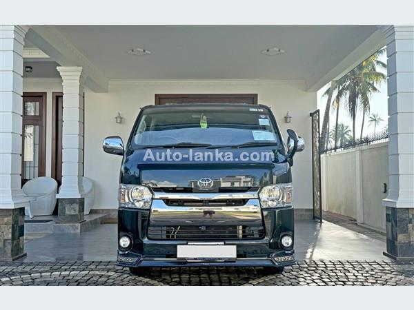 Toyota KDH-DARKPRIME-SUPER GL 2017 Vans For Sale in SriLanka 