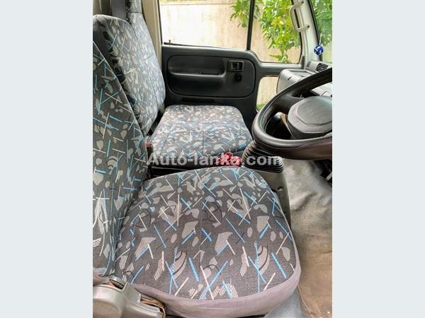 Nissan Atlas 1998 Trucks For Sale in SriLanka 