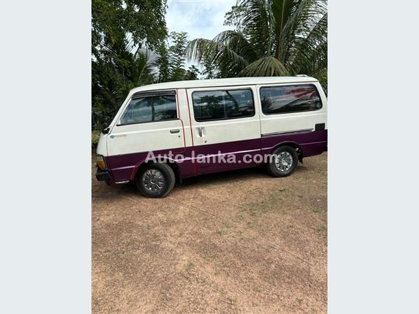 Toyota LH 30 V 1981 Vans For Sale in SriLanka 