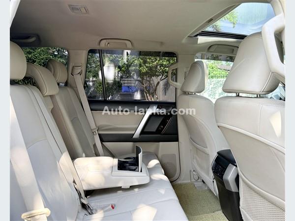 Toyota Land Cruser Prado 150 2011 Jeeps For Sale in SriLanka 