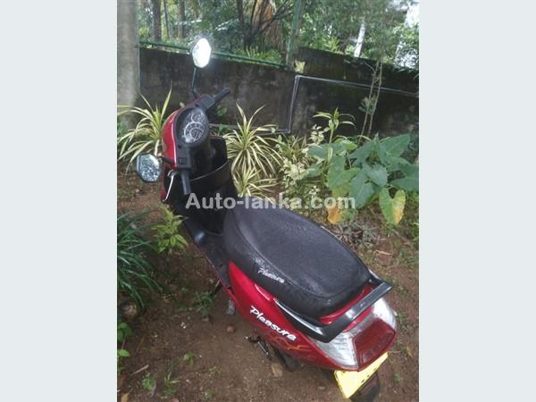 Hero Pleasure 2013 Motorbikes For Sale in SriLanka 