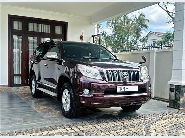 Toyota Land Cruser Prado 150 2011 Jeeps For Sale in SriLanka 