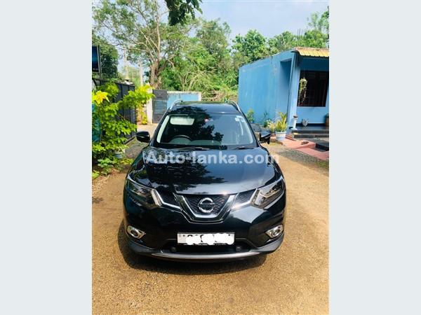 Nissan X - Trail Hybrid 2016 Jeeps For Sale in SriLanka 