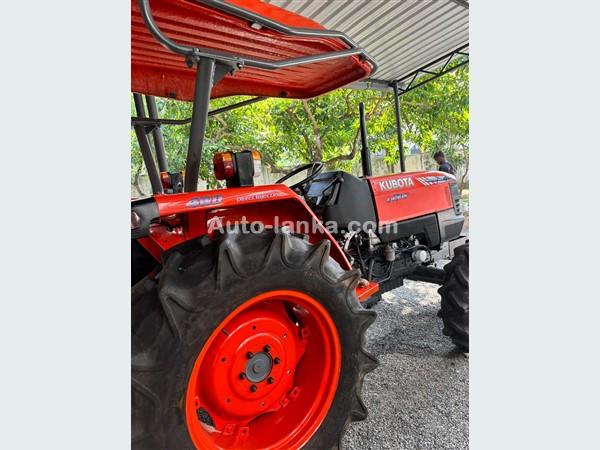 Other Kubota Tractor 2009 Trucks For Sale in SriLanka 