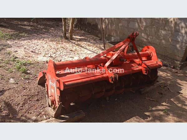 Other Kubota Tractor 2009 Trucks For Sale in SriLanka 