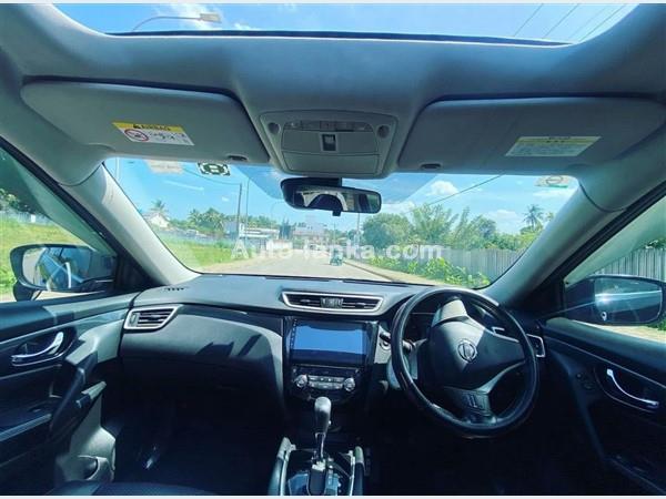 Nissan X - Trail Hybrid 2015 Jeeps For Sale in SriLanka 