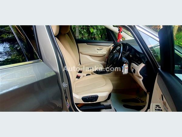 BMW 225Xe luxury line 2016 Jeeps For Sale in SriLanka 