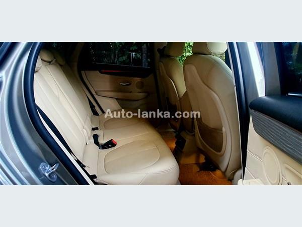 BMW 225Xe luxury line 2016 Jeeps For Sale in SriLanka 