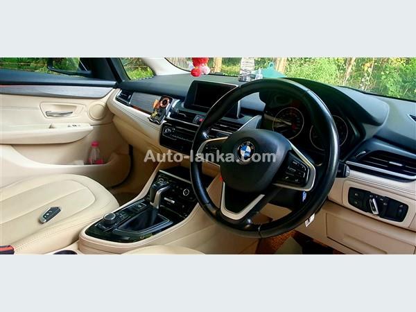 BMW 225Xe luxury line 2016 Jeeps For Sale in SriLanka 